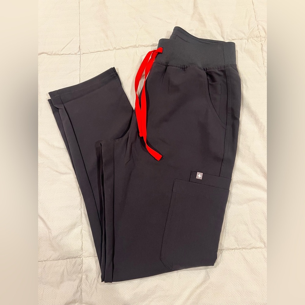 FIGS straight leg scrub pants